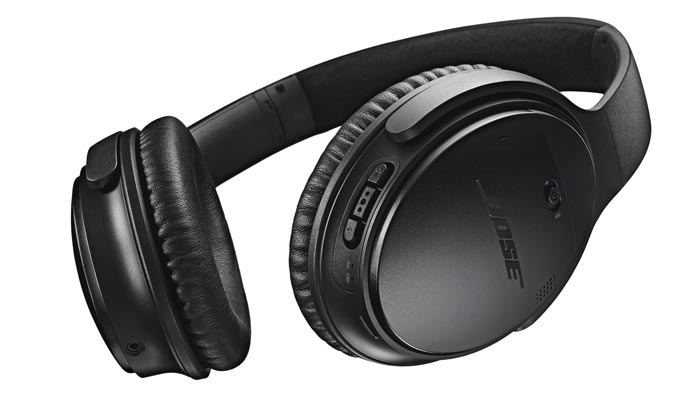 Image of QC35 headphones controls and connections.