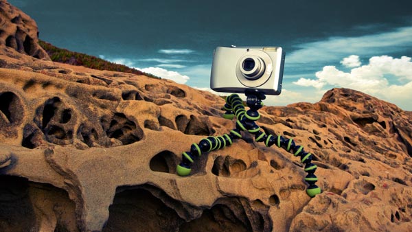 Joby Gorilla Pod on Mars-like surface Joby Gorilla Pod on Mars-like surface